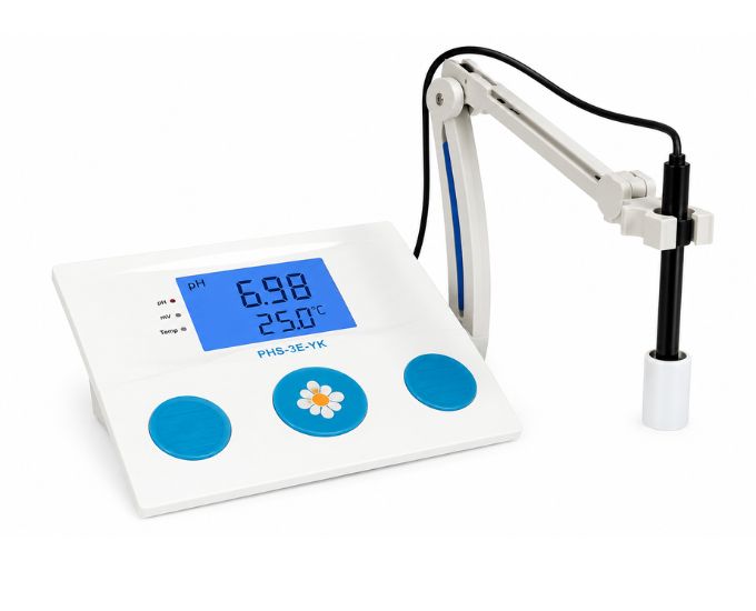 Professional Desktop pH, mV & Temperature Meter