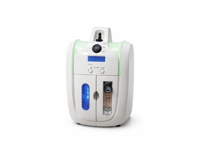 Portable Oxygen Concentrator with Battery Backup and Variable Flow
