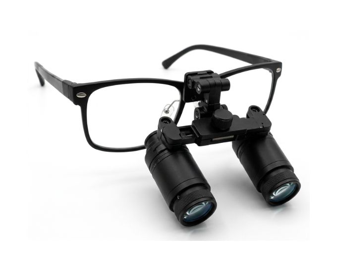 High-Precision Surgical Loupe for Enhanced Magnification and Clinical Accuracy